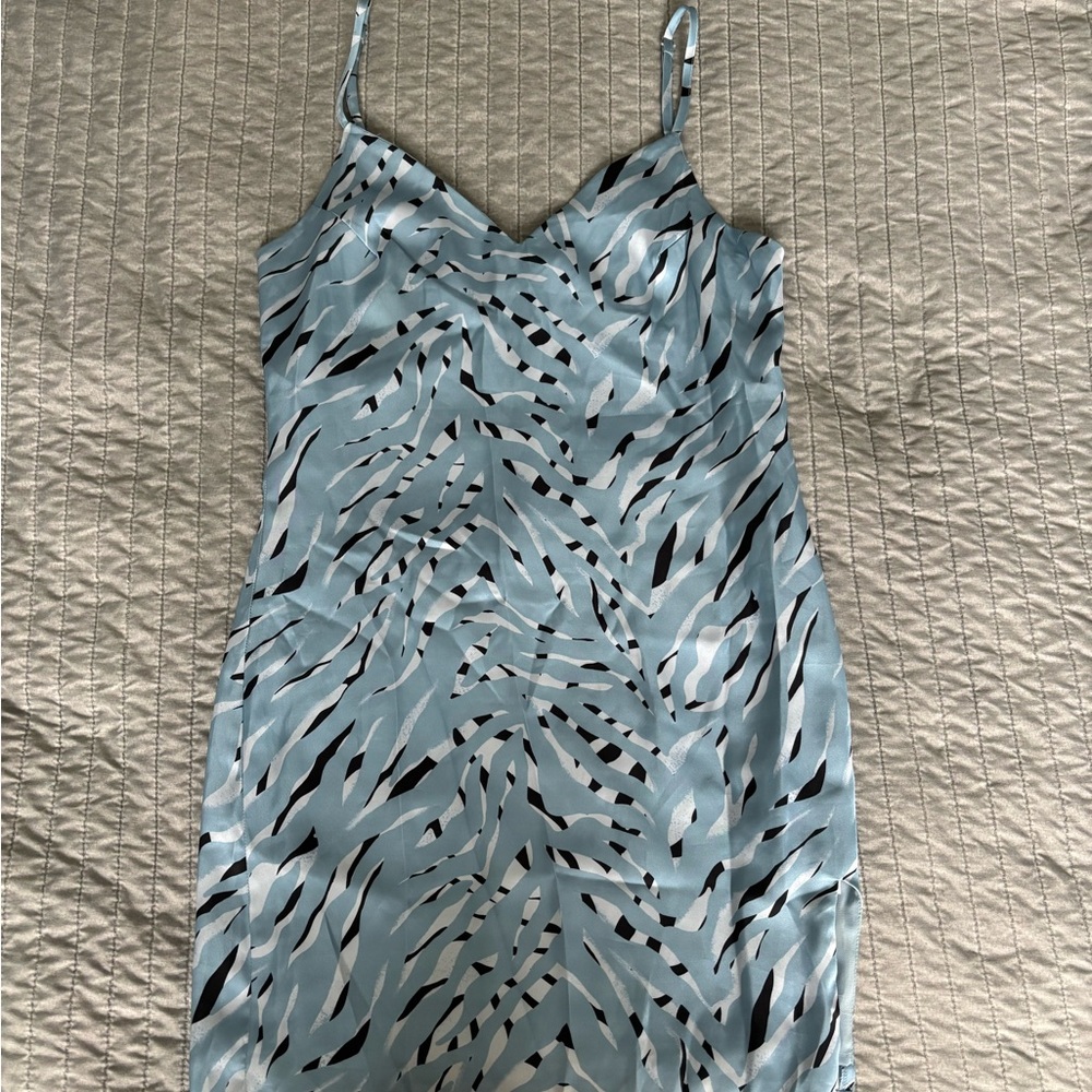 Stylish Blue Patterned Mini Dress